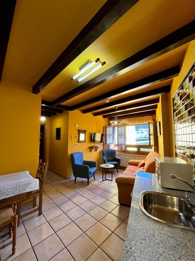 Apartamentos Turisticos Paseo De La Alameda فِيافيثيوسّا المظهر الخارجي الصورة
