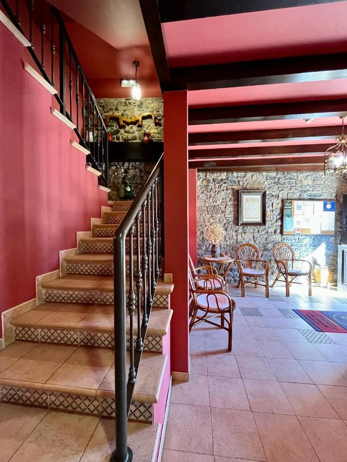 Apartamentos Turisticos Paseo De La Alameda فِيافيثيوسّا المظهر الخارجي الصورة