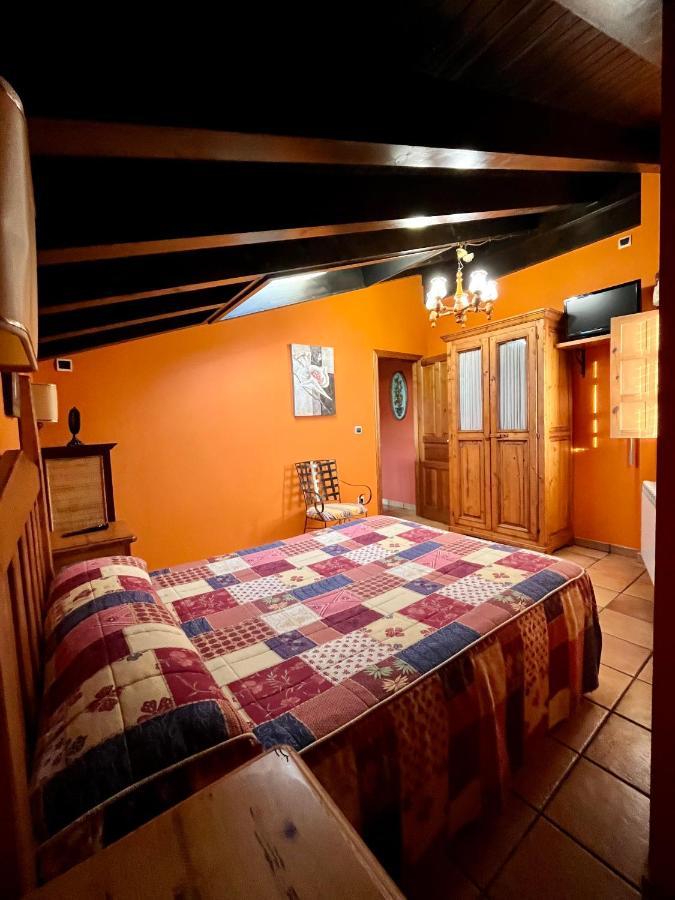 Apartamentos Turisticos Paseo De La Alameda فِيافيثيوسّا المظهر الخارجي الصورة