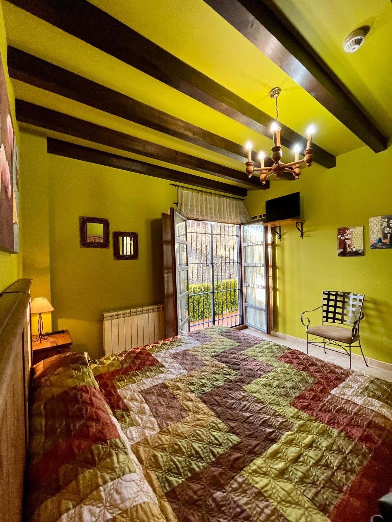 Apartamentos Turisticos Paseo De La Alameda فِيافيثيوسّا المظهر الخارجي الصورة