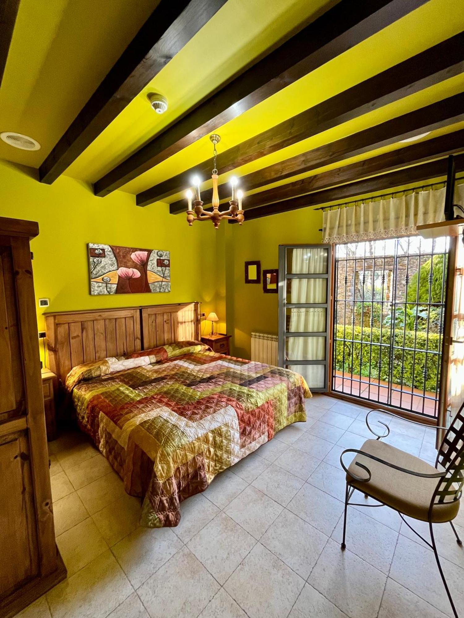 Apartamentos Turisticos Paseo De La Alameda فِيافيثيوسّا المظهر الخارجي الصورة