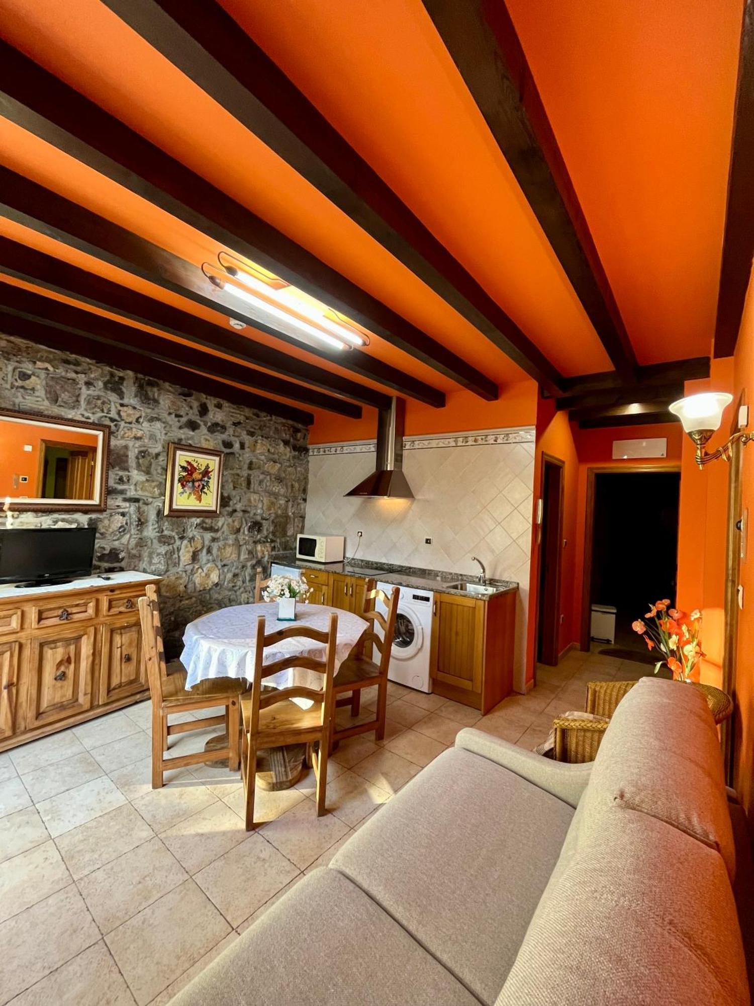 Apartamentos Turisticos Paseo De La Alameda فِيافيثيوسّا المظهر الخارجي الصورة