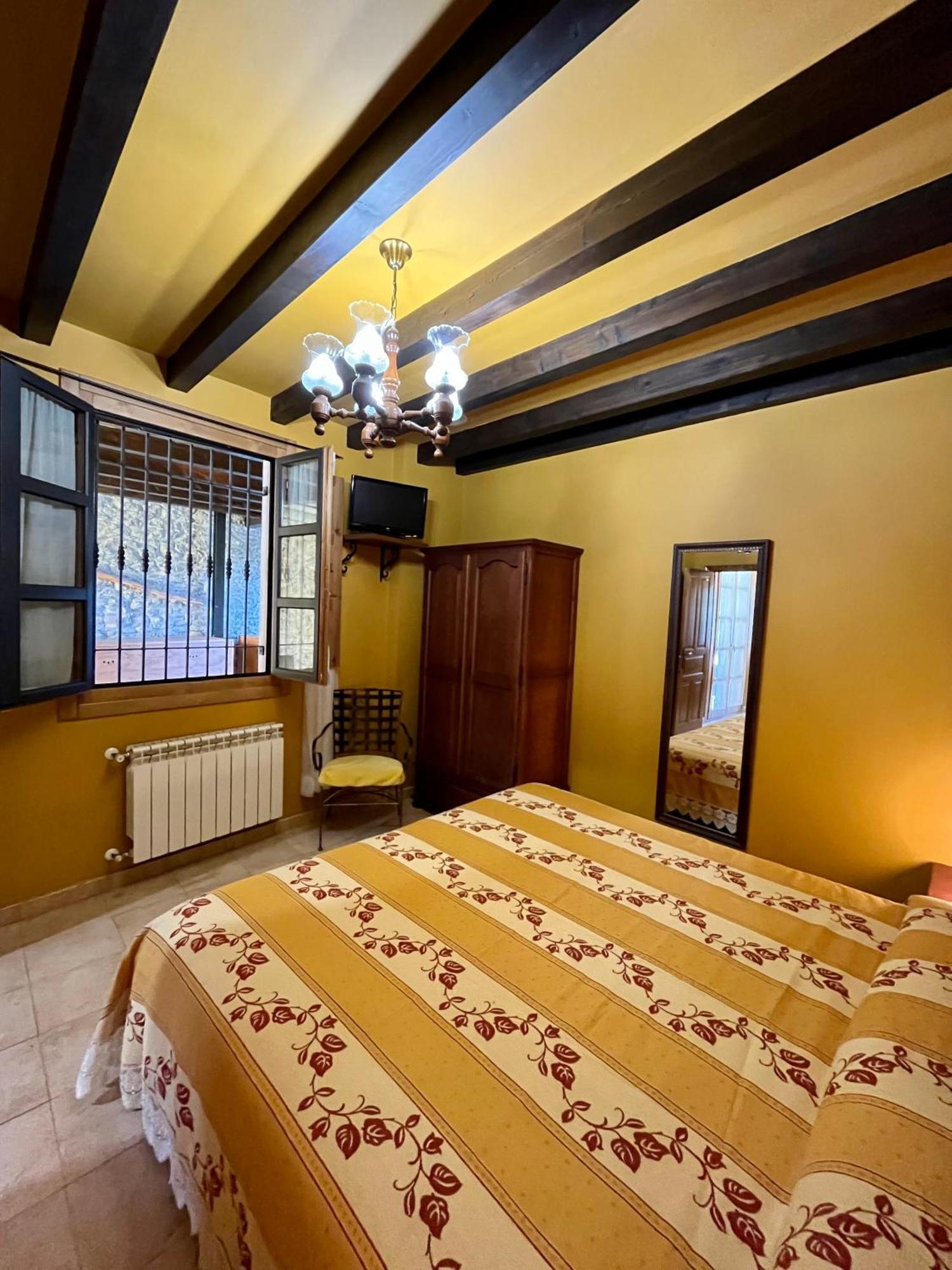 Apartamentos Turisticos Paseo De La Alameda فِيافيثيوسّا المظهر الخارجي الصورة