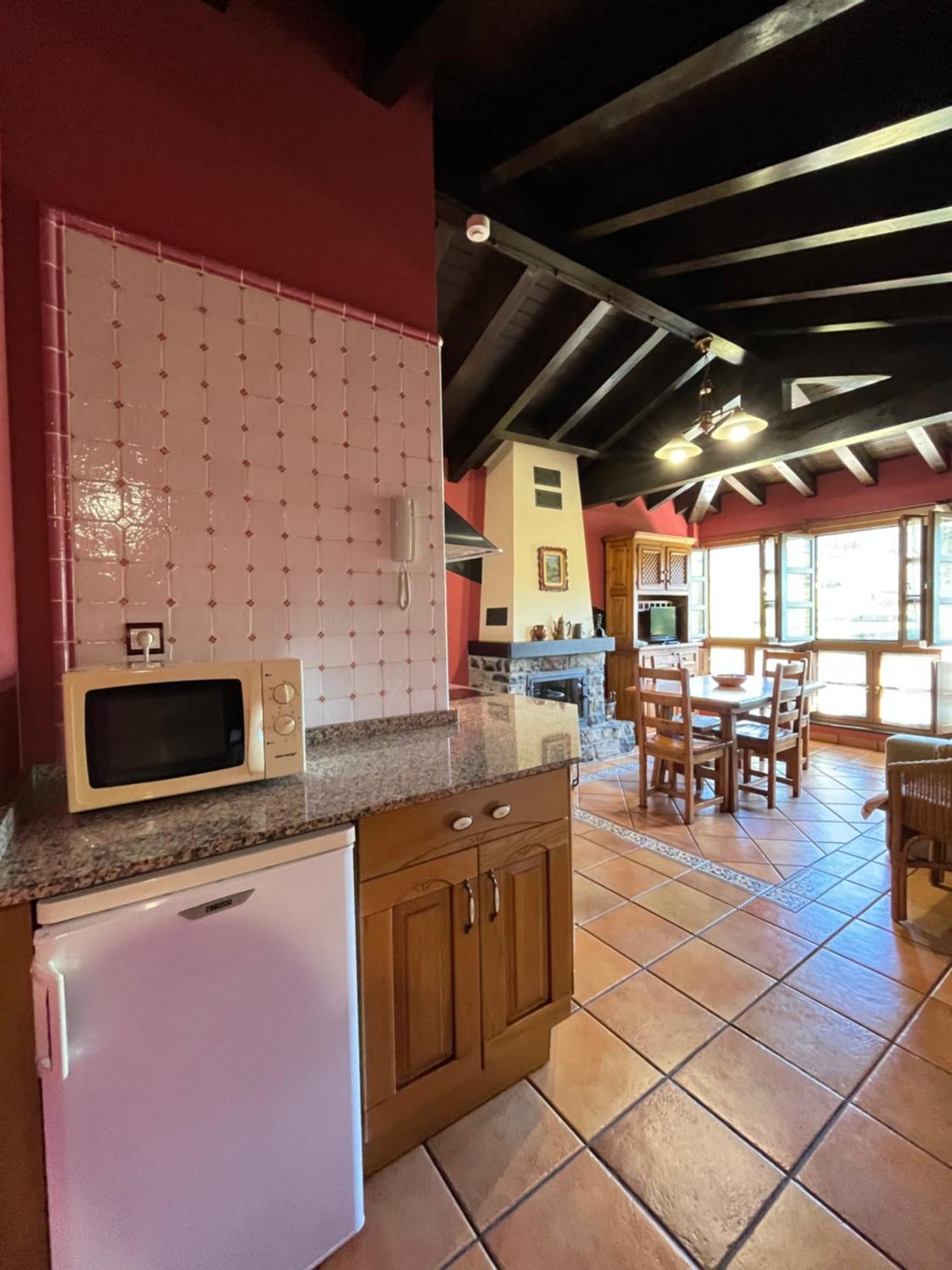 Apartamentos Turisticos Paseo De La Alameda فِيافيثيوسّا المظهر الخارجي الصورة