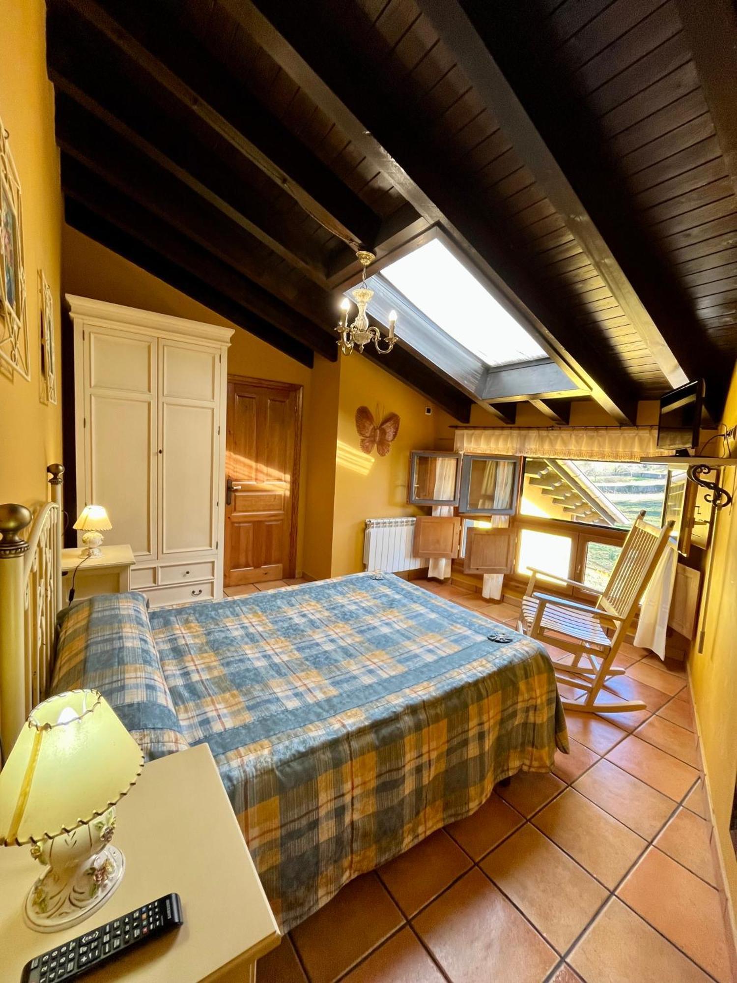Apartamentos Turisticos Paseo De La Alameda فِيافيثيوسّا المظهر الخارجي الصورة
